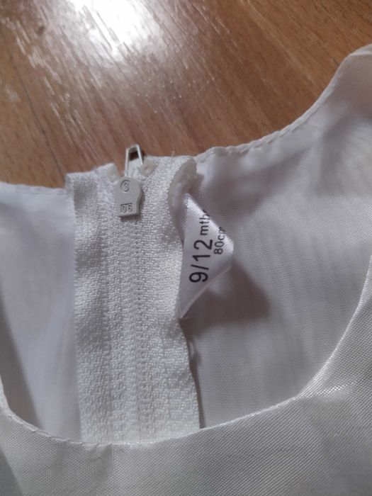 Biała sukienka tiulowa 80 (9-12 miesięcy) + opaska