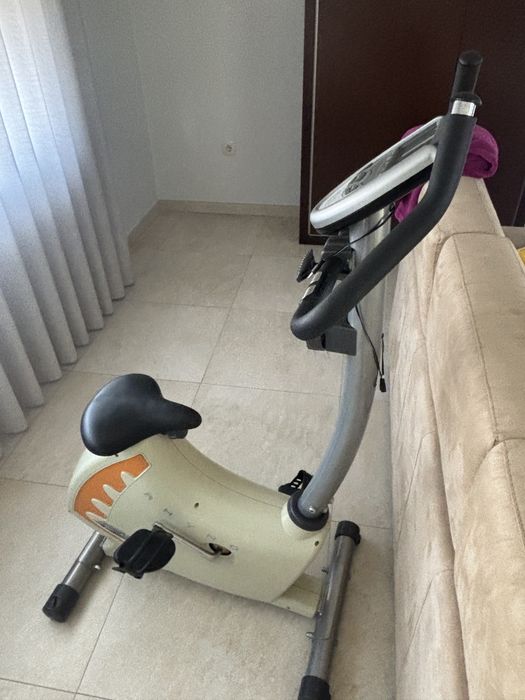 Bicicleta estatica usada