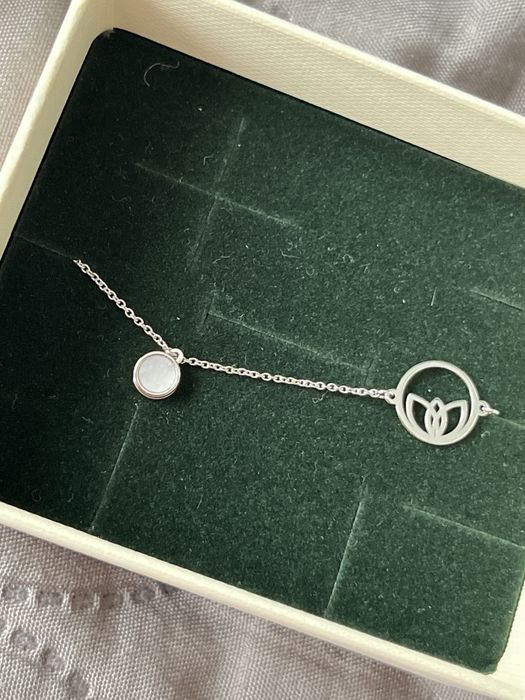 Białe złoto, bransoletka YES