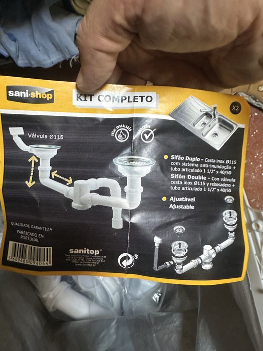 Canalização para lavatório duplo