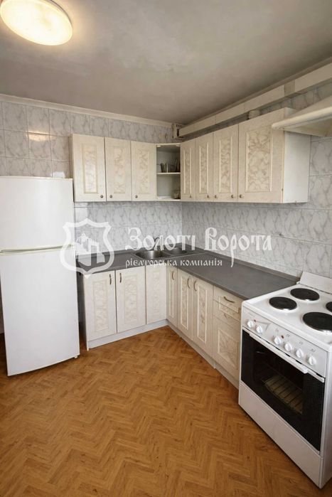 Квартира, 1к. Під ремонт. Райдужна, 17а, Райдужний Дніпровський район