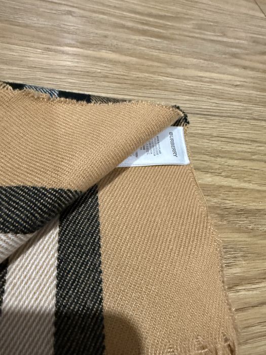 Kaszmirowy szalik Burberry