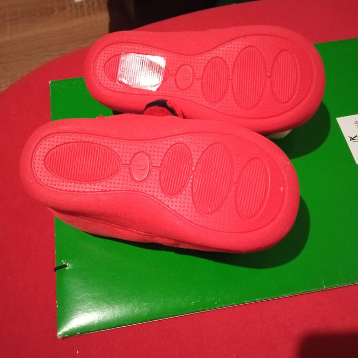 Piękne kapcie z Myszką Miki długość wkładki 14 cm