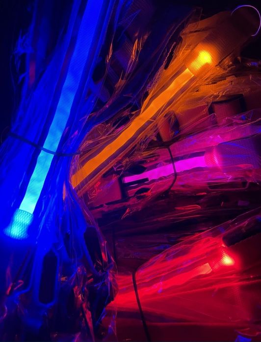 Trela/Coleira com luz LED para animais (PREVINE ACIDENTES/PERDAS)