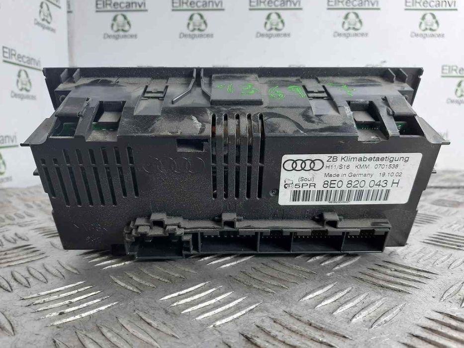 COMANDO CLIMATIZADOR AUDI A4 2002 -8E0820043H
