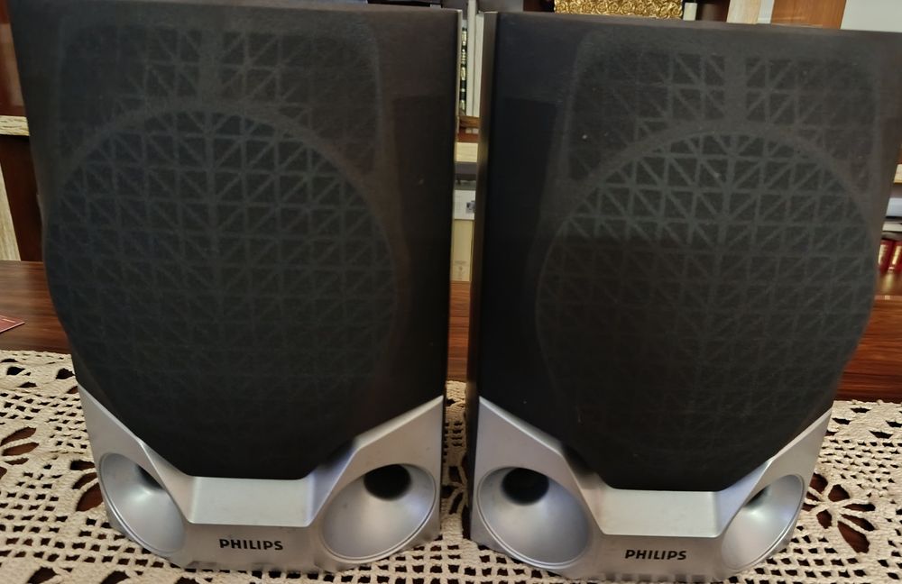 Colunas Philips FB350