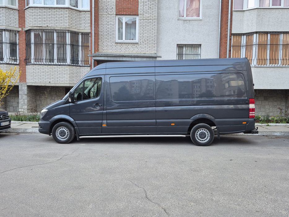 Вантажні перевезення