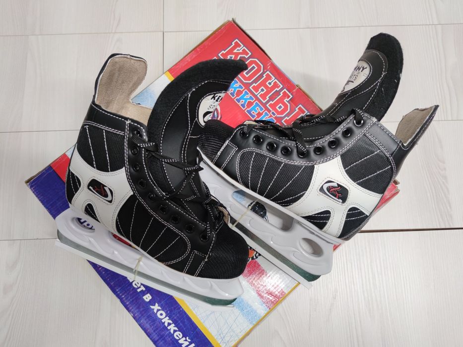 Продам Нові , хокейні ковзани