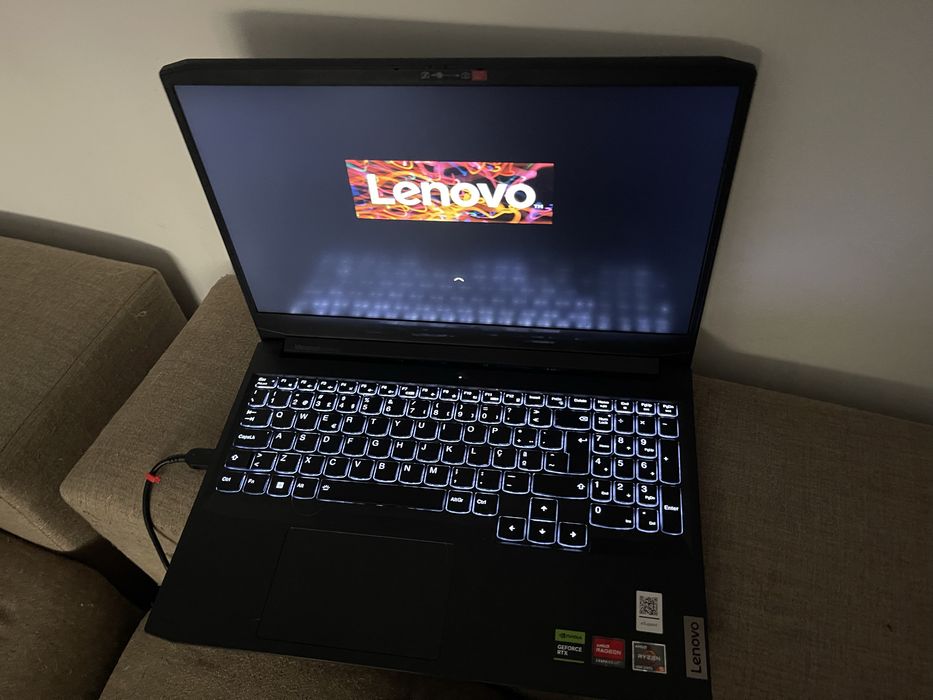 Portatil Lenovo Gaming