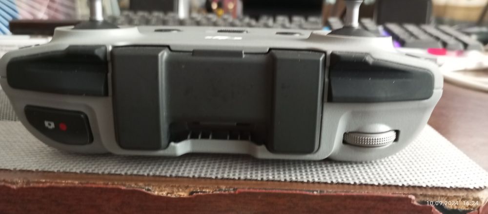 Продам пульт dji c5