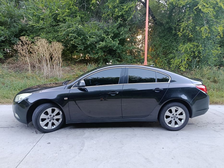 Продам Opel Insignia 2009 2.0 дизель