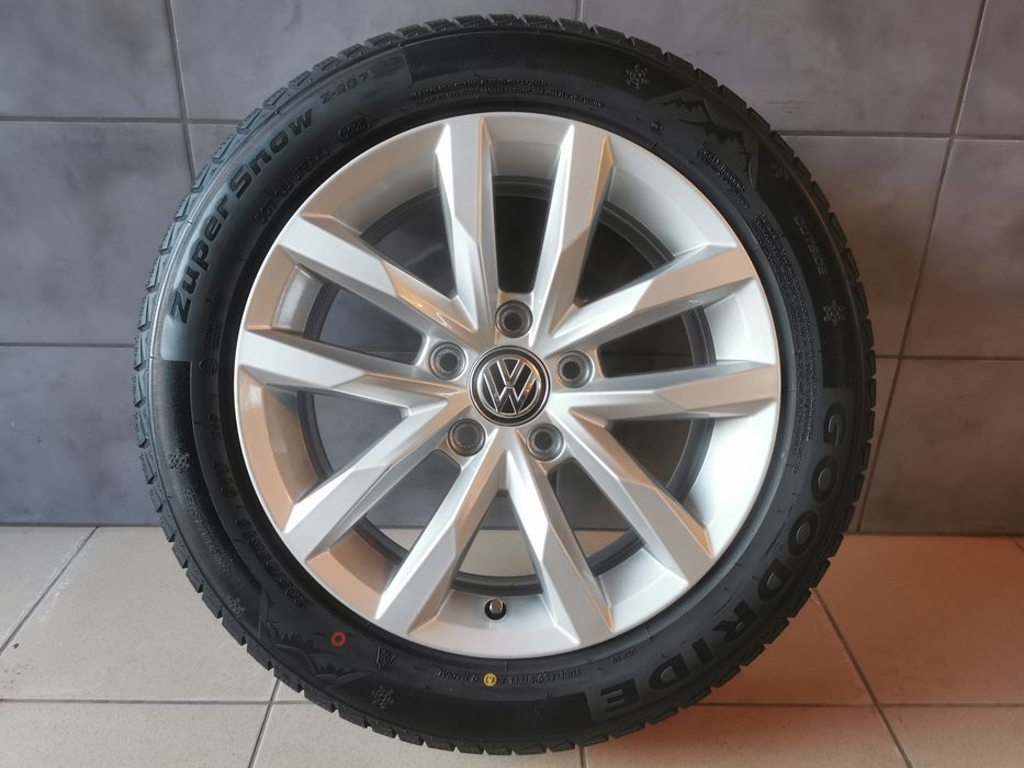Koła zimowe 205/55R16 5x112 VW T-Roc Golf VIII VII Passat felgi Świdni