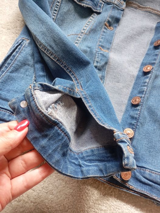 Casaco de ganga Tam M , usado uma vez.