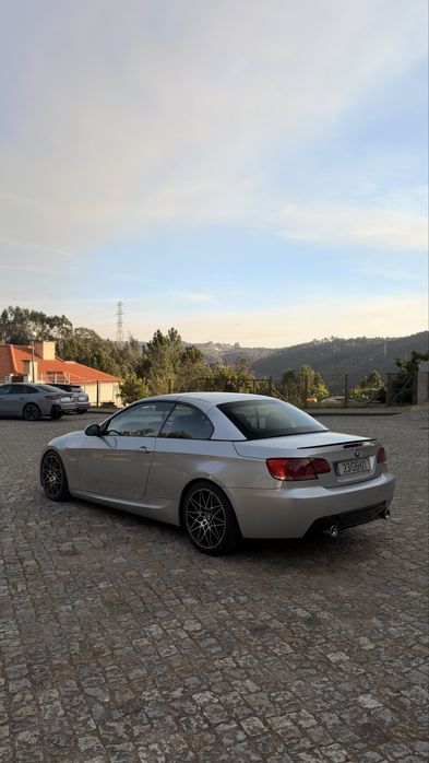 BMW E93 320d Cabrio Pack M