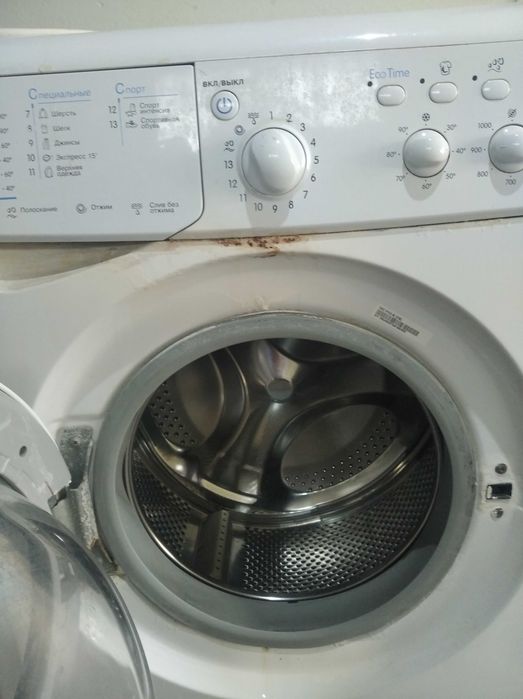 пральна машина Indesit IWC6105