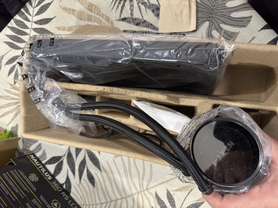 I9 9900k, board, watercooler