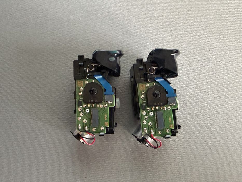 Adaptacyjne triggery dualsense bdm-010