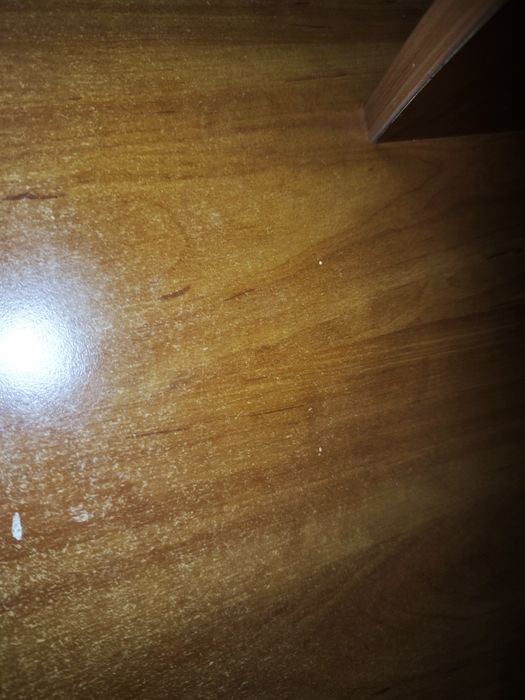 Комп'ютерний стіл