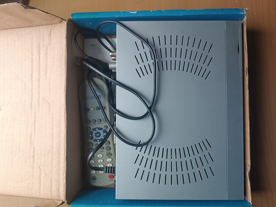 Тюнер GLOBO 7010cx