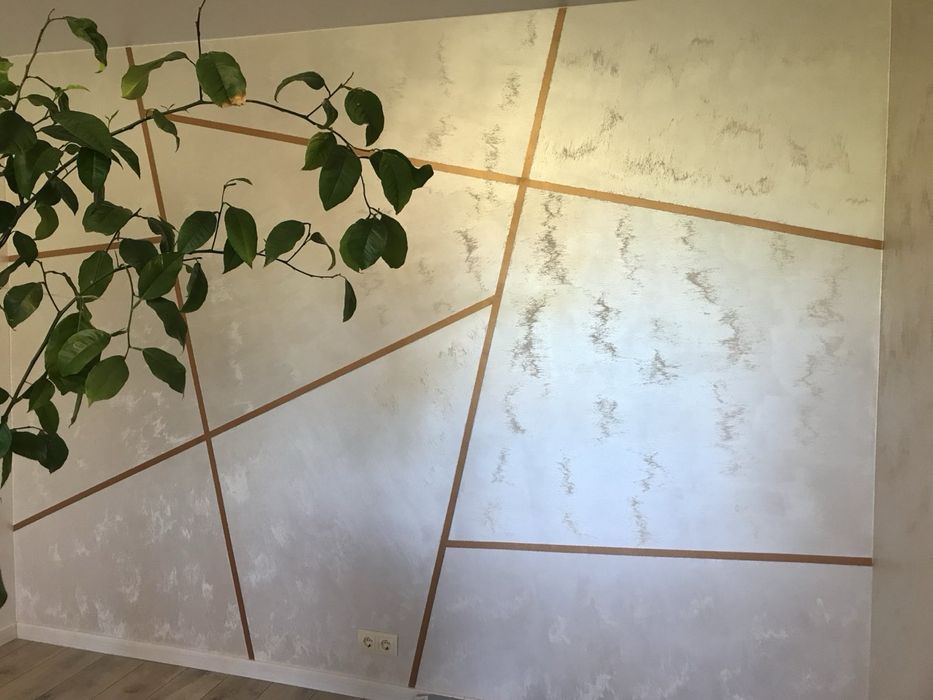 Надам послуги внутрішніх робіт(квартир, будинків. Т.д)