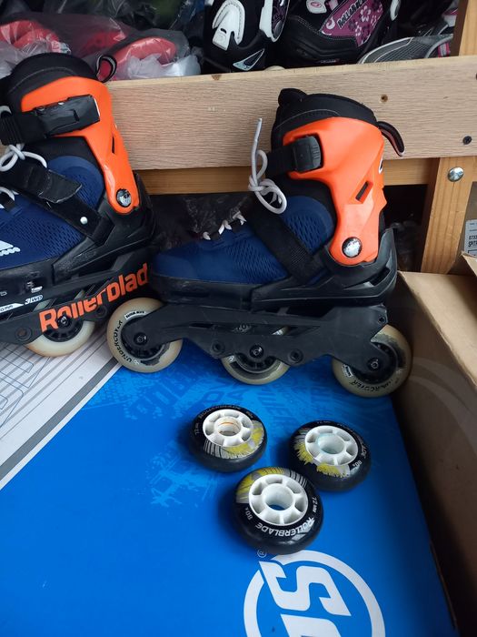 Ролики Rollerblade різні розміри