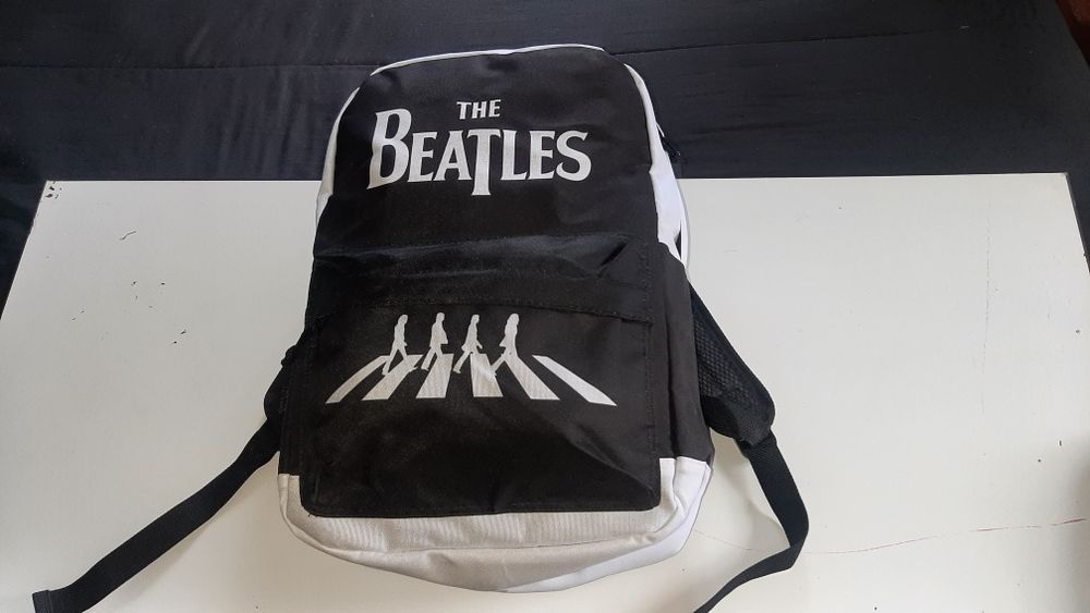 mochila/backpack ( Beatles)