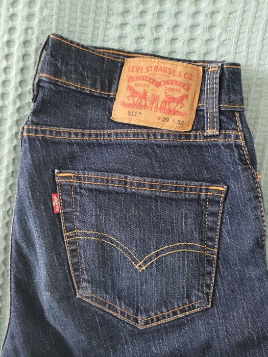 Levi's 511 Slim Fit W29 L32 granatowe jeansy męskie