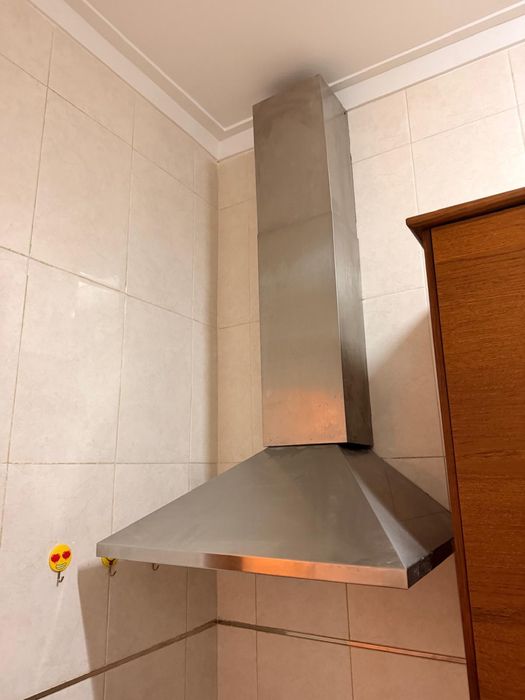 Forno elétrico e exaustor Ikea