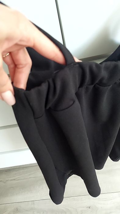 Czarna spódniczka mini w stylu ogrodniczki dungaree skirt wiązana S