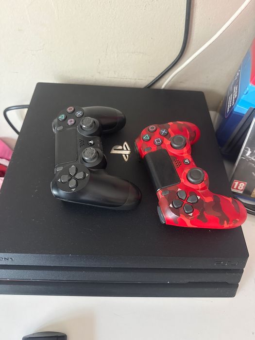 PlayStation 4pro 1TB