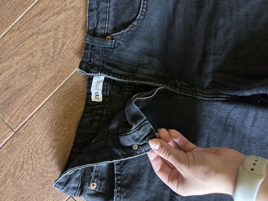 Жіночі шорти Zara
