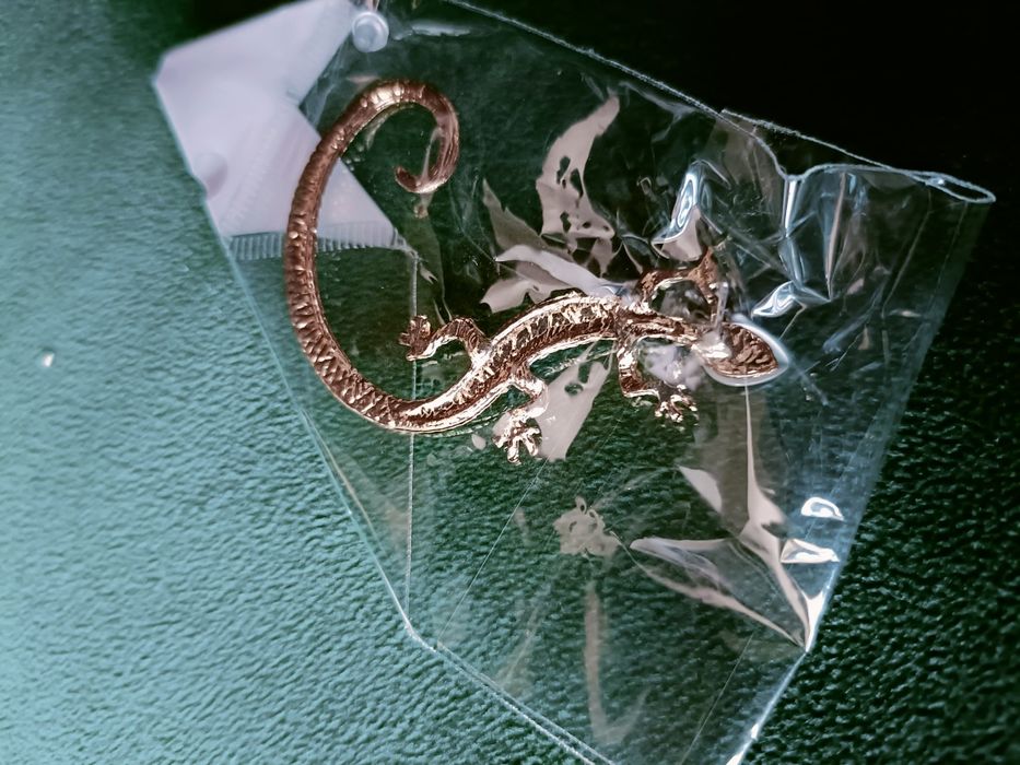 Nausznica jaszczurka kolczyk