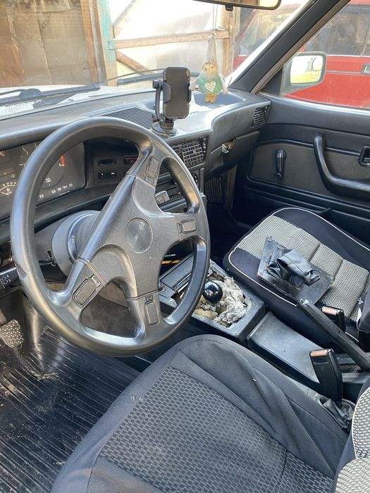 Продається BMW e28