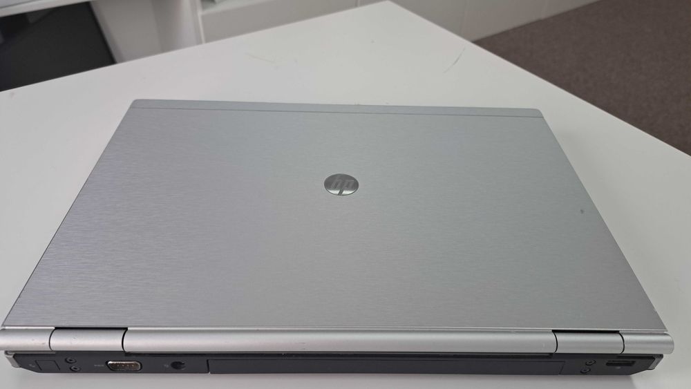 Solidny HP EliteBook 8570p 15" i5 SSD RS-232 DVD Klasa A Win 11