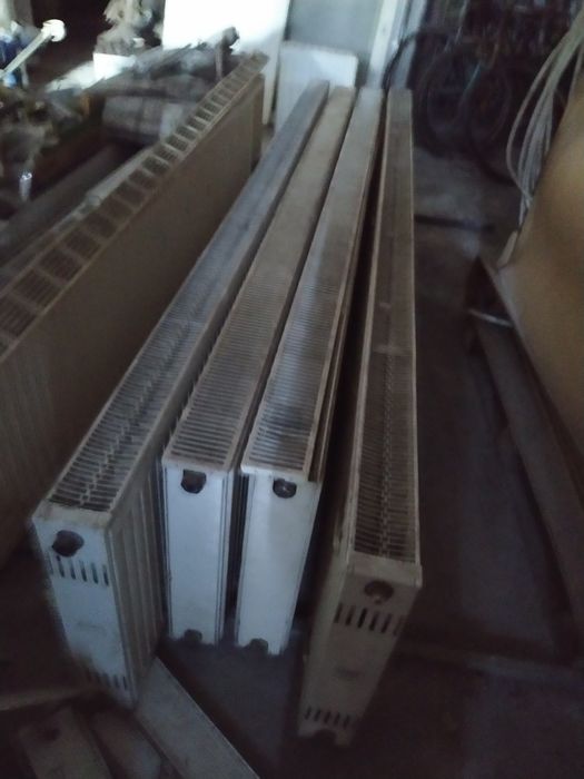 Grzejnik stalowy 240cmx50cm używany