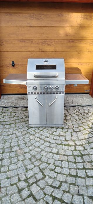 Grill gazowy EL FUEGO z nierdzewki. Żeliwny ruszt