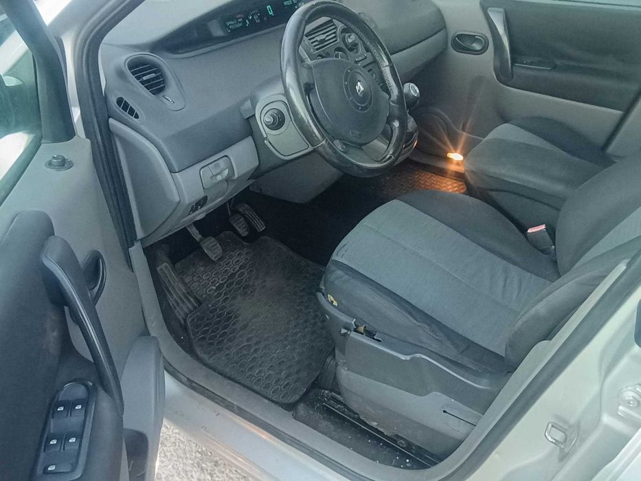 renault megane scenic