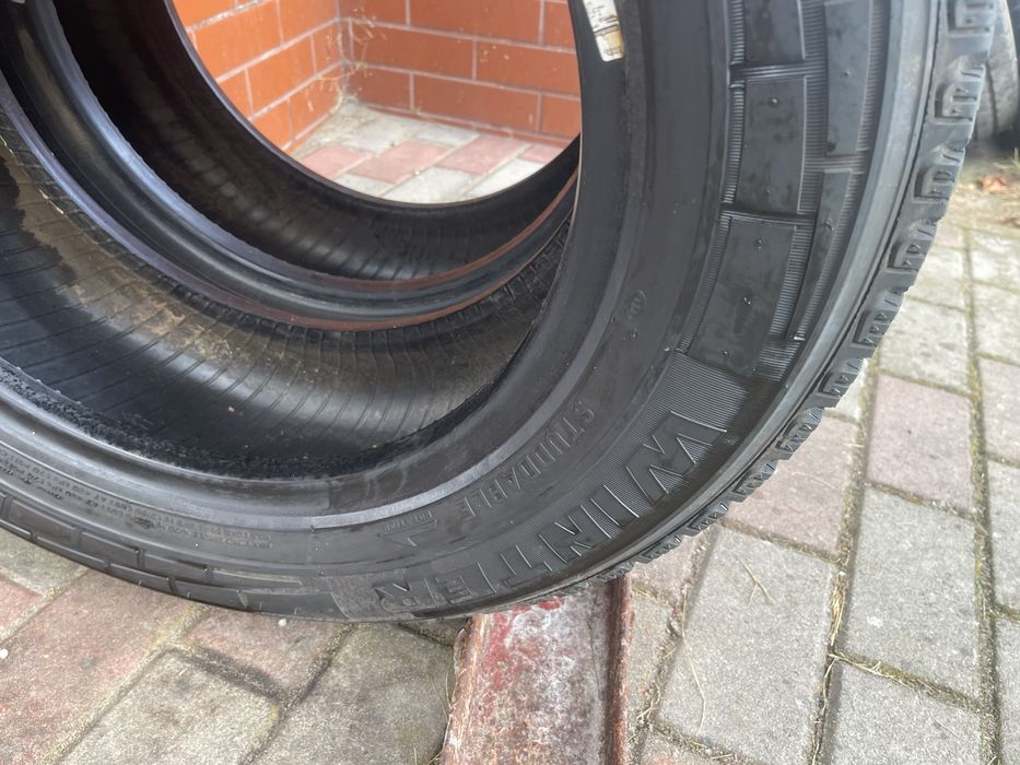 215/65 R16C 109/107 R Pirelli Chrono Winter opona zimowa