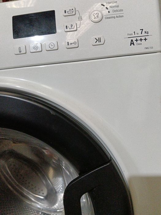 Entrega garantia máquina de roupa Ariston hotpoint 7kg