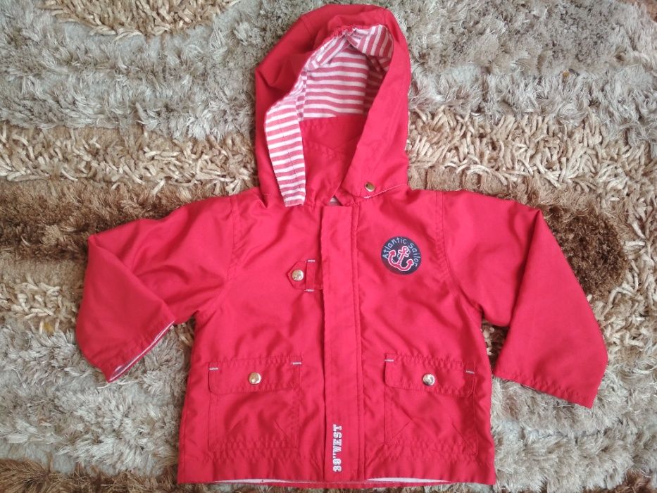 Kurteczka/wiatrówka wiosenno-jesienna r. 74/80