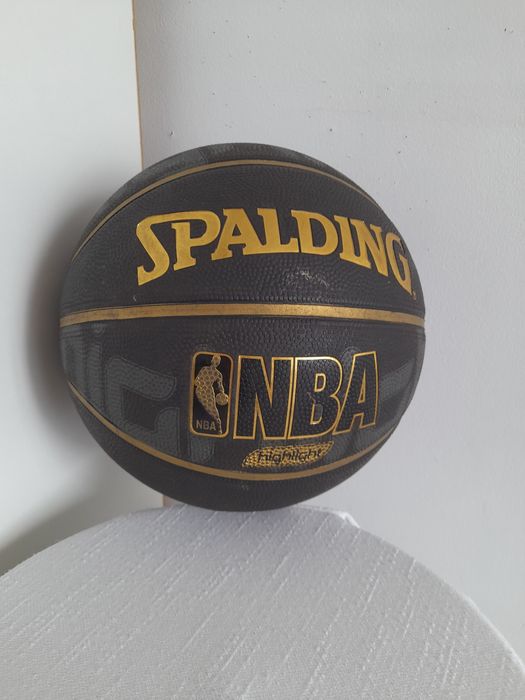 Rzadka piłka do koszykówki Spalding Gold  Highlight NBA