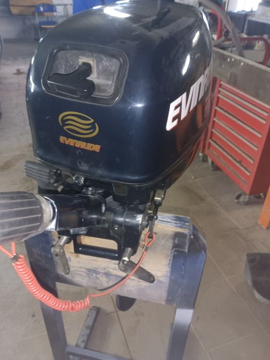 Лодочний мотор evinrude 9.9