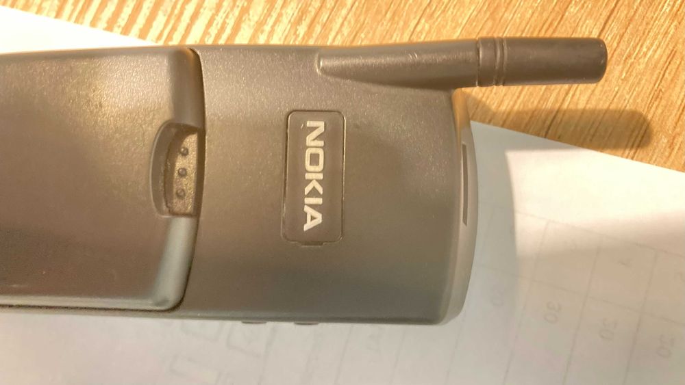 NOKIA 8110 ("Matrix") Type NHE-6BX Made in Finland