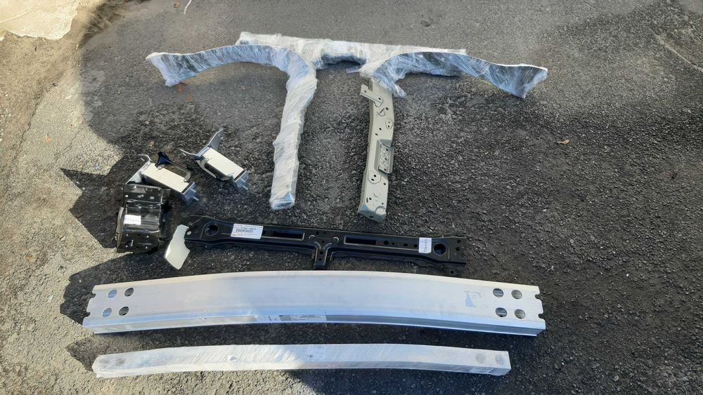 Панель передня toyota highlander 2020-2025 нова оригінал