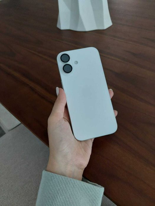 iPhone 16 – 128GB – Impecável!