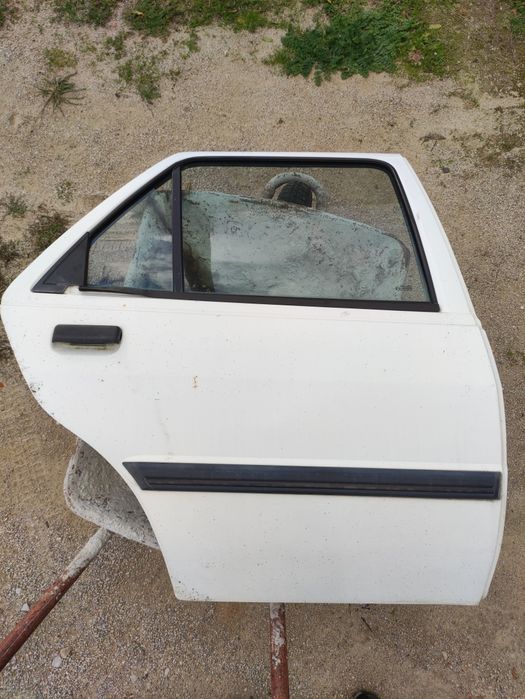 Várias peças Ford Fiesta mk3 1991 1.1