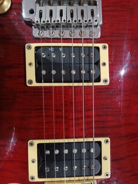 Guitarra Cort M 600