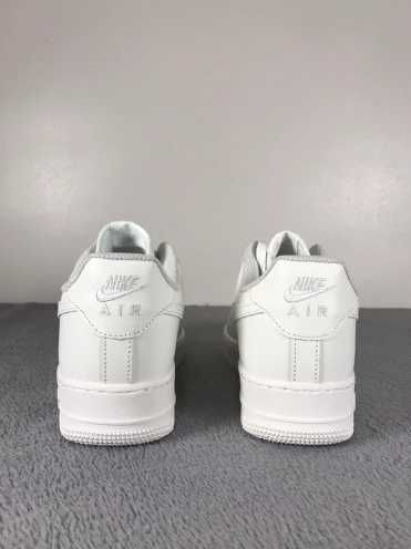 Nike_Air_Force_1_Low_'07_White R.45
