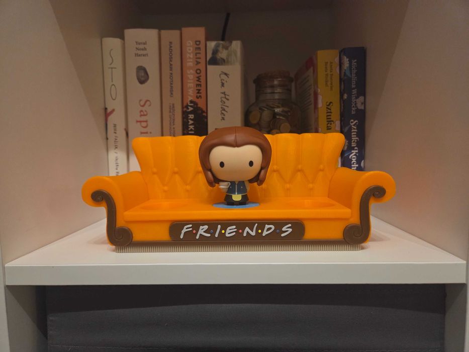 Stojak Sofa na figurki Friends z McDonalds