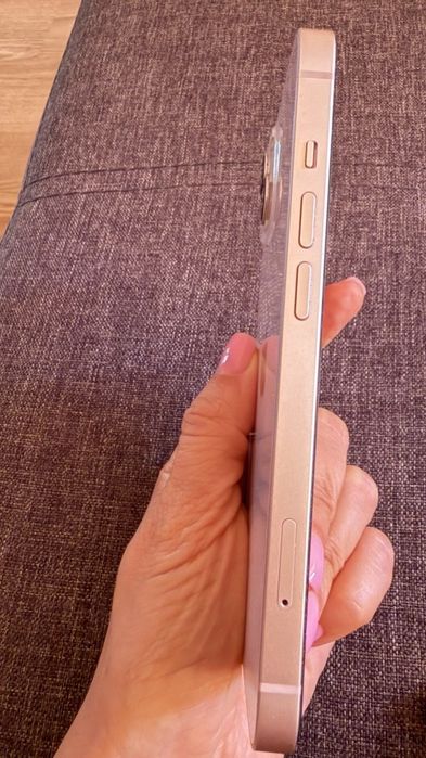 Продам Apple Iphone 13